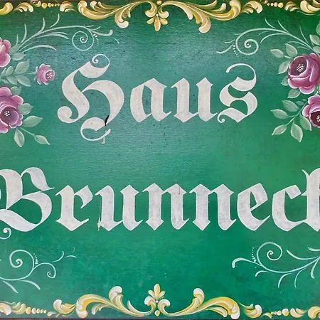 Ferienhaus Brunneck شقة