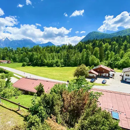Ferienhaus Brunneck شقة