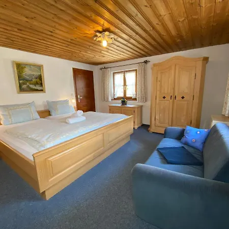 شقة Ferienhaus Brunneck