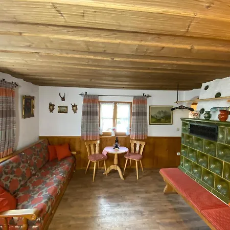Ferienhaus Brunneck شقة *